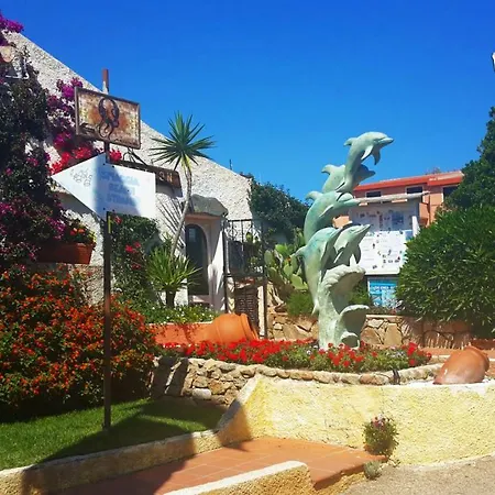 Apartment Baia Dei Delfini *